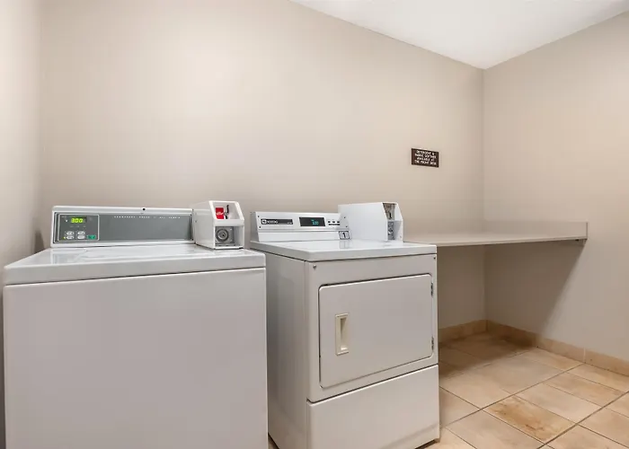 Best Western Plus Calgary Centre Inn