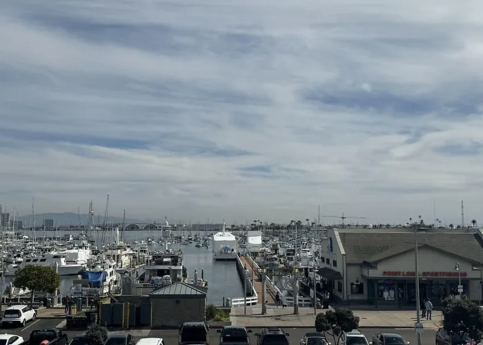 Ramada By Wyndham San Diego Airport