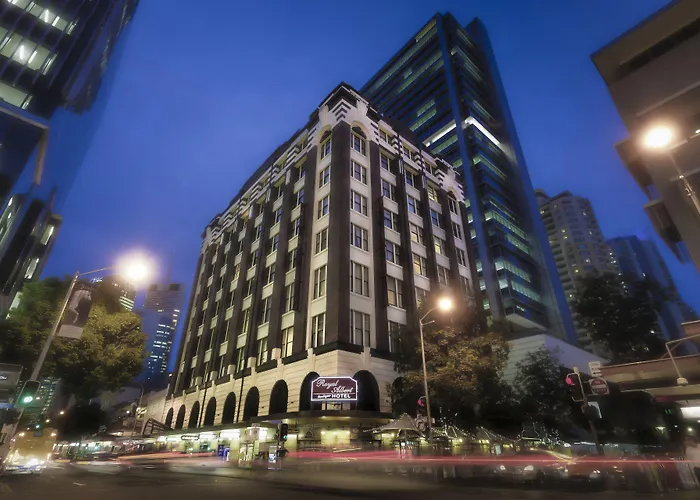 Royal Albert Hotel