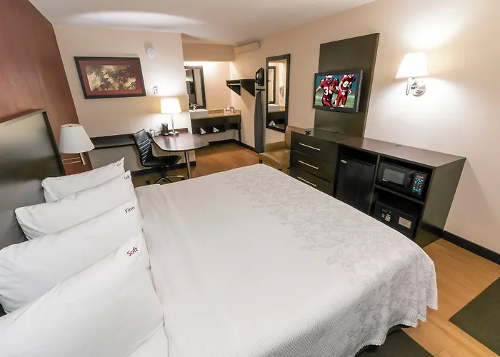 Red Roof Inn Plus+ Birmingham East - Irondale/Airport
