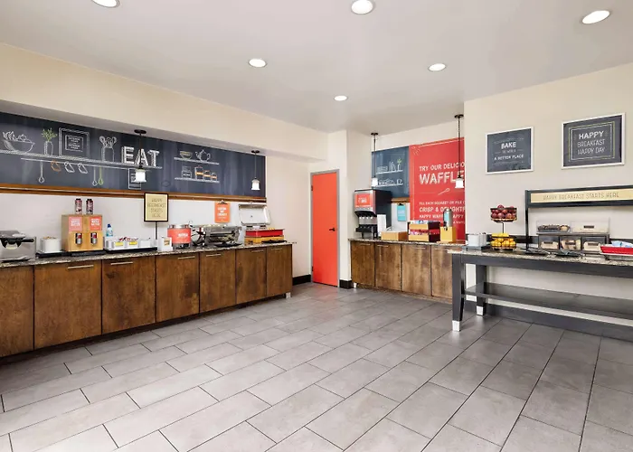 Hampton Inn & Suites Fort Wayne-North
