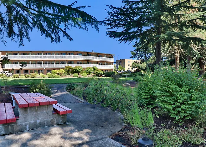 Riverfront Inn Roseburg