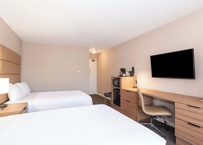 Sandman Hotel Terrace