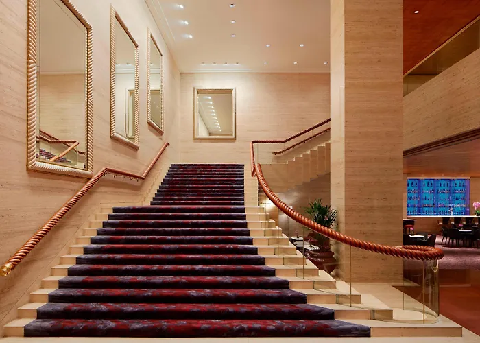 Sheraton Towers Singapore Hotel