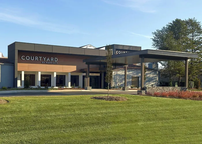 Courtyard Charlotte Southpark Hotel