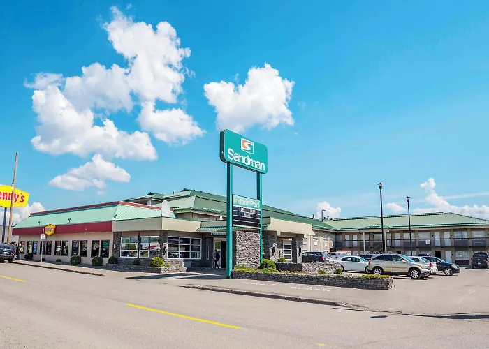Sandman Hotel&Suites Prince George