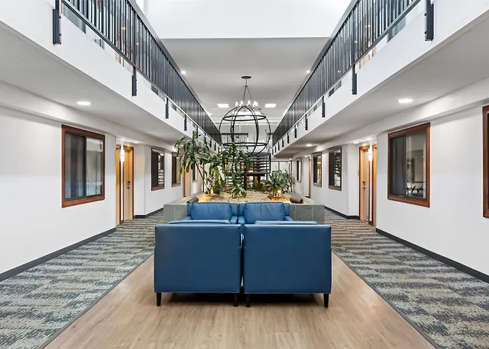 Best Western Vista Inn At The Airport