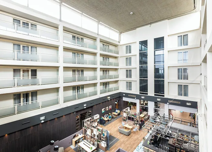 Holiday Inn Milton Keynes Central By Ihg