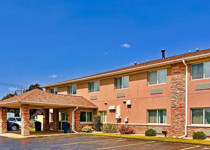 Quality Inn & Suites Green Bay - Ashwaubenon