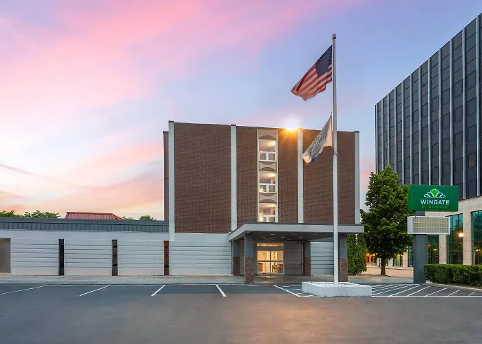 Wingate By Wyndham Sheboygan Hotel