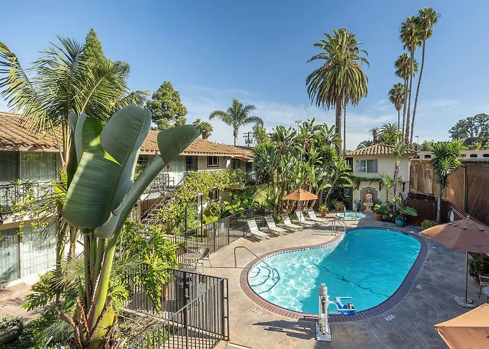 Inn By The Harbor Santa Barbara