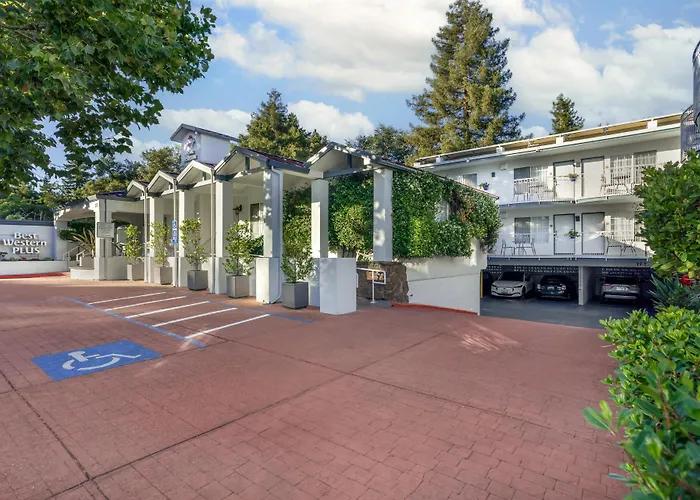 Best Western Plus Riviera