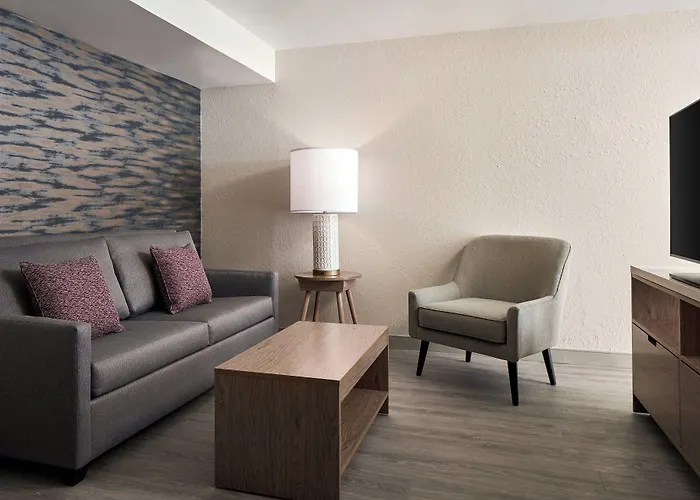 Sheraton Richmond Airport Hotel