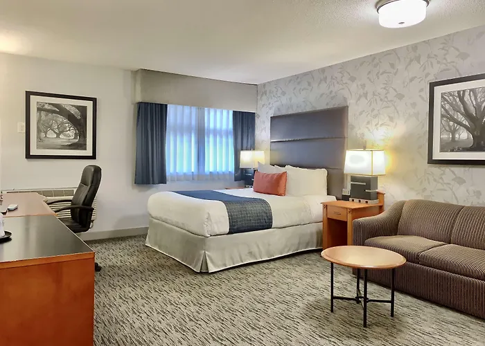 Best Western Plus Regency Inn And Conference Centre