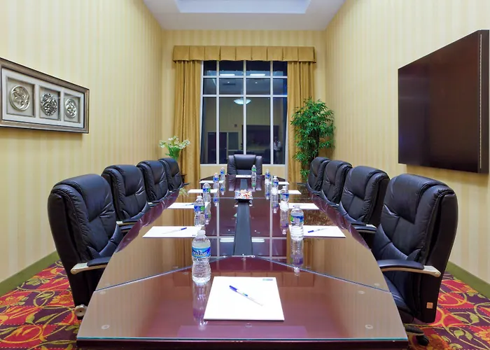 Holiday Inn Express Woodstock-Shenandoah Valley By Ihg