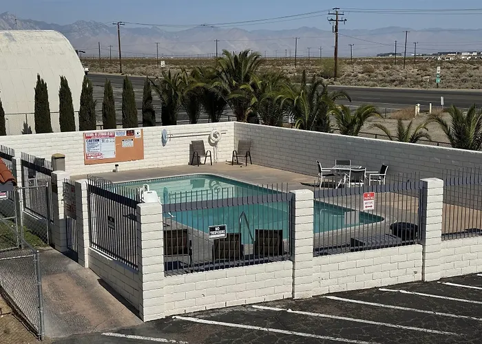Days Inn By Wyndham Ridgecrest Near China Lake Naval Station