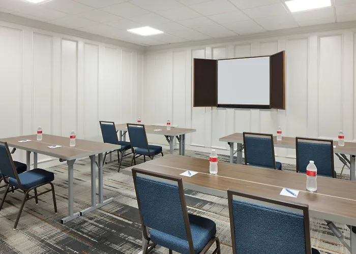 Four Points By Sheraton - Saginaw