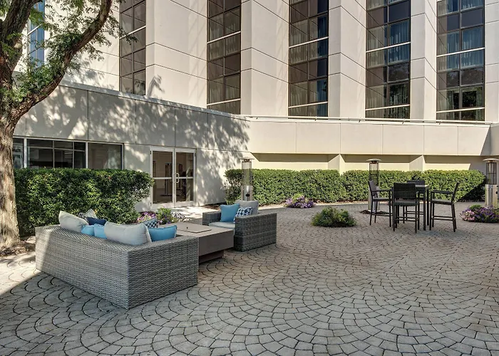 Sheraton Eatontown Hotel