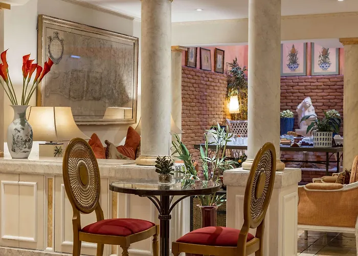 Heritage As Janelas Verdes Inn - Riverside