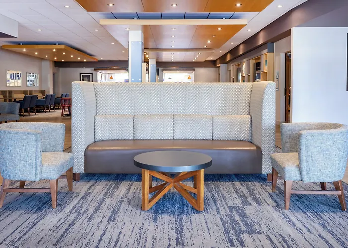 Holiday Inn Express & Suites Ft. Washington - Philadelphia By Ihg