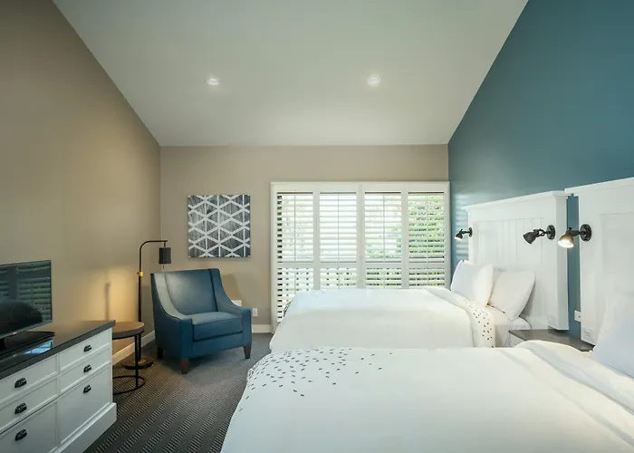 Pacific Shores Inn