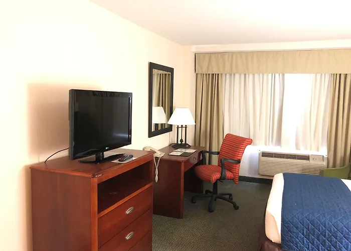 Capital Plaza Hotel