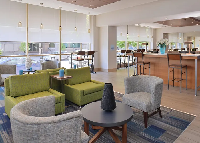 Holiday Inn Express & Suites Buffalo Downtown, Ny