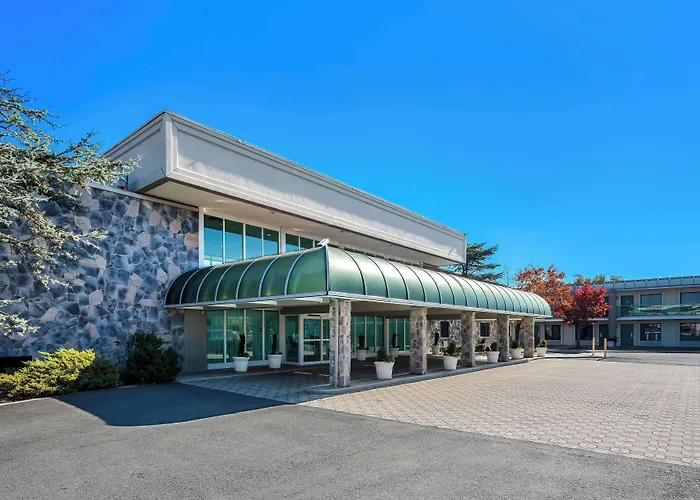 Brandywine Valley Inn Surestay Plus By Best Western