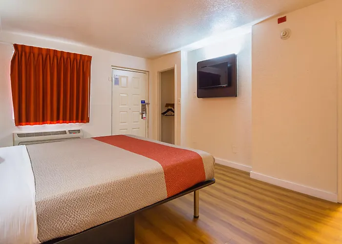 Motel 6-Garland, Tx - Northeast Dallas
