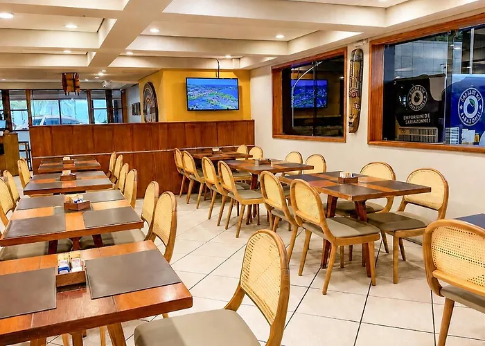 Magna Praia Hotel