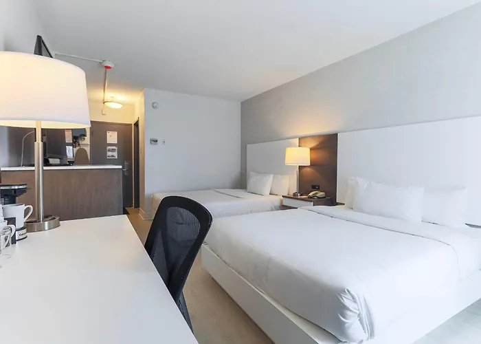 Hotel Ambassadeur et Suites Ville de Québec