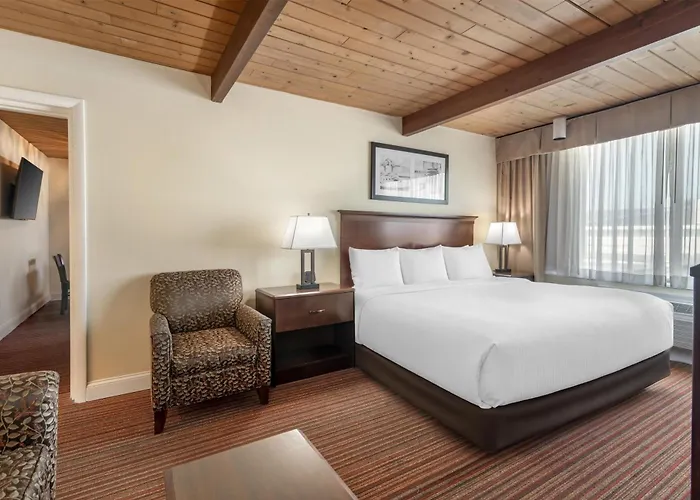 Best Western Merry Manor Inn