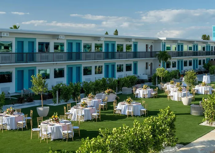 The Luce, St. Pete Beach, A Tribute Portfolio Hotel