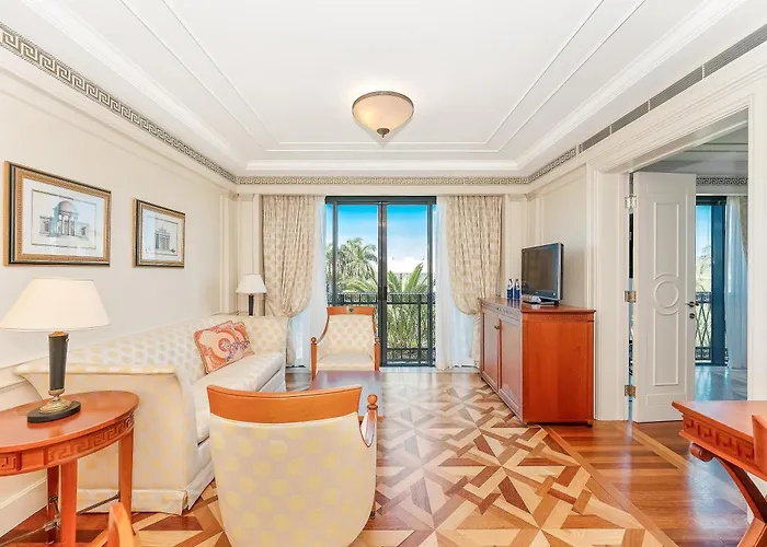 Imperial Hotel Gold Coast