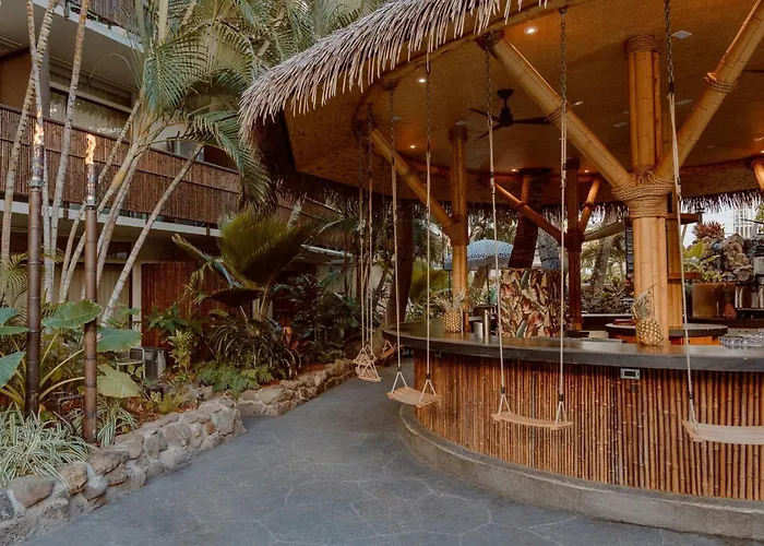 White Sands Hotel