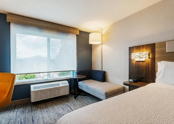 Holiday Inn Express Bothell By Ihg