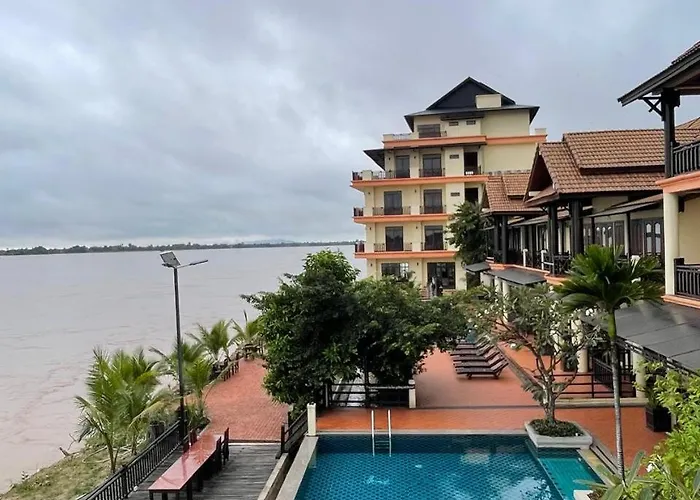 Pon Arena Hotel