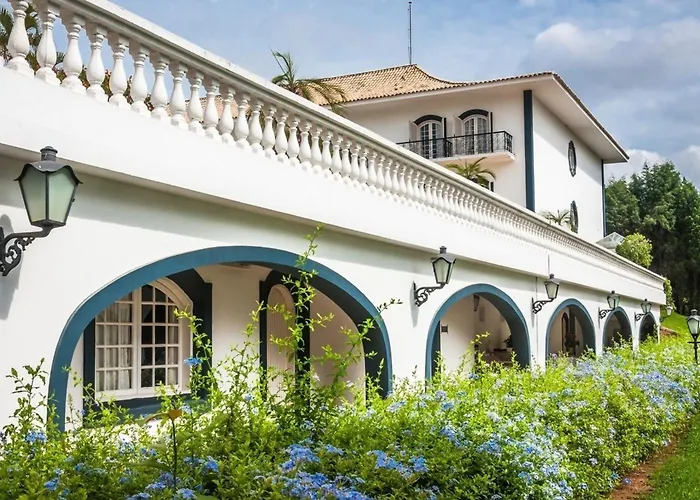 San Raphael Country Hotel