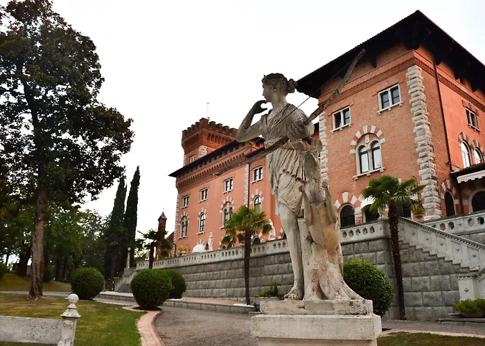 Castello Di Spessa - Residenze D'Epoca