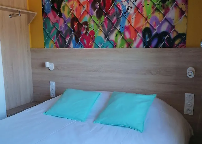 Kyriad Direct Martigues