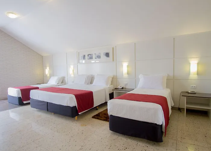 Hotel Confiance Prime Batel