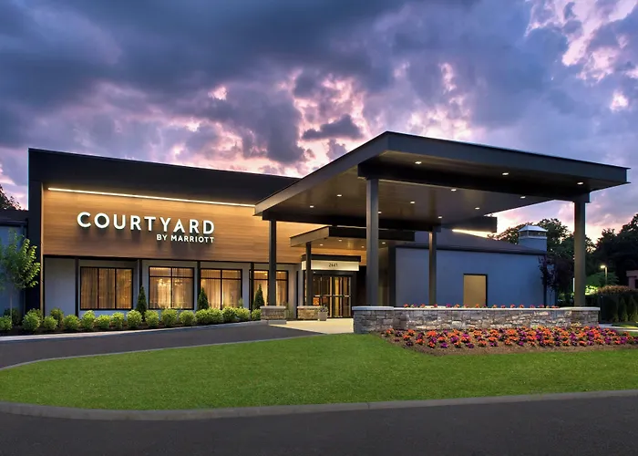Courtyard By Marriott Poughkeepsie