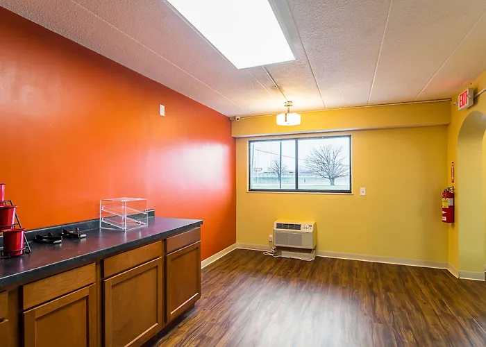 Econo Lodge South Holland - Chicago Southland