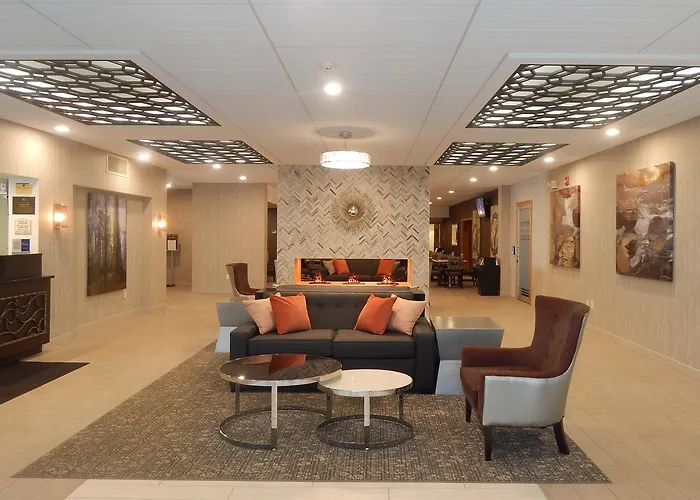 Best Western Plus Bradford Inn