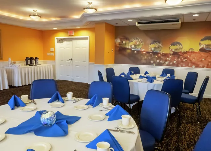 Doubletree By Hilton Buffalo-Amherst