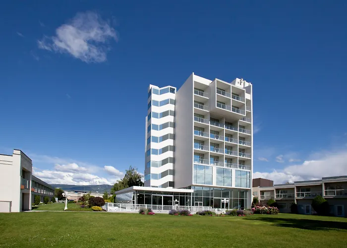 Best Western Plus Kelowna Hotel & Suites