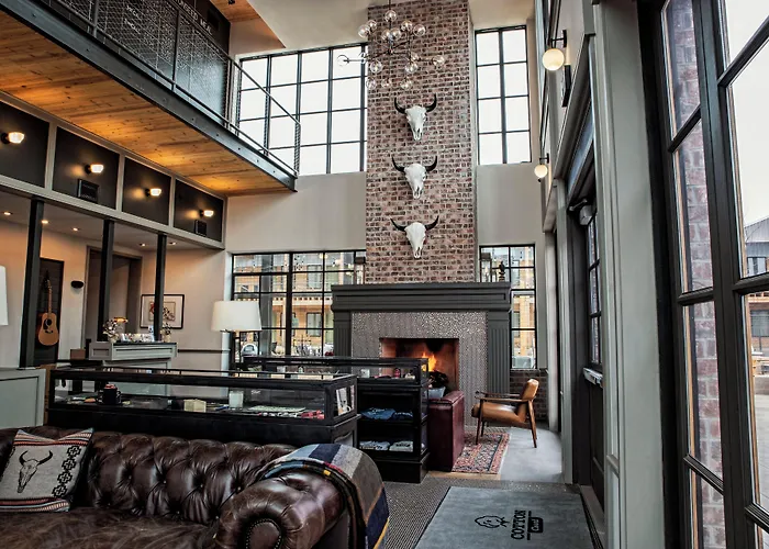 Cotton Court Hotel, By Valencia Hotel Collection Lubbock