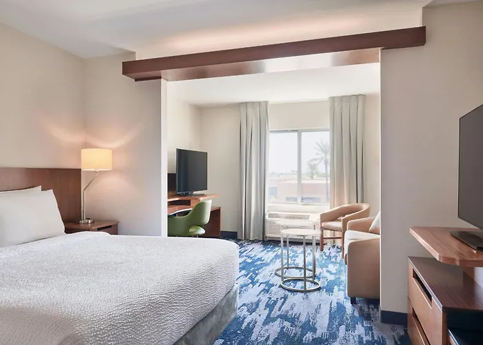 Fairfield Inn & Suites By Marriott Phoenix Tempe/Airport