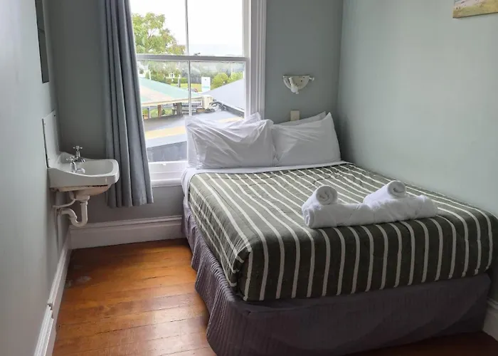 Harbourview Hotel