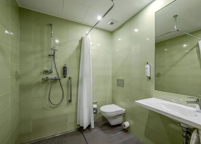 Super 8 By Wyndham Koblenz